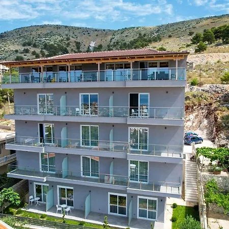 Angel Saranda Palace-2